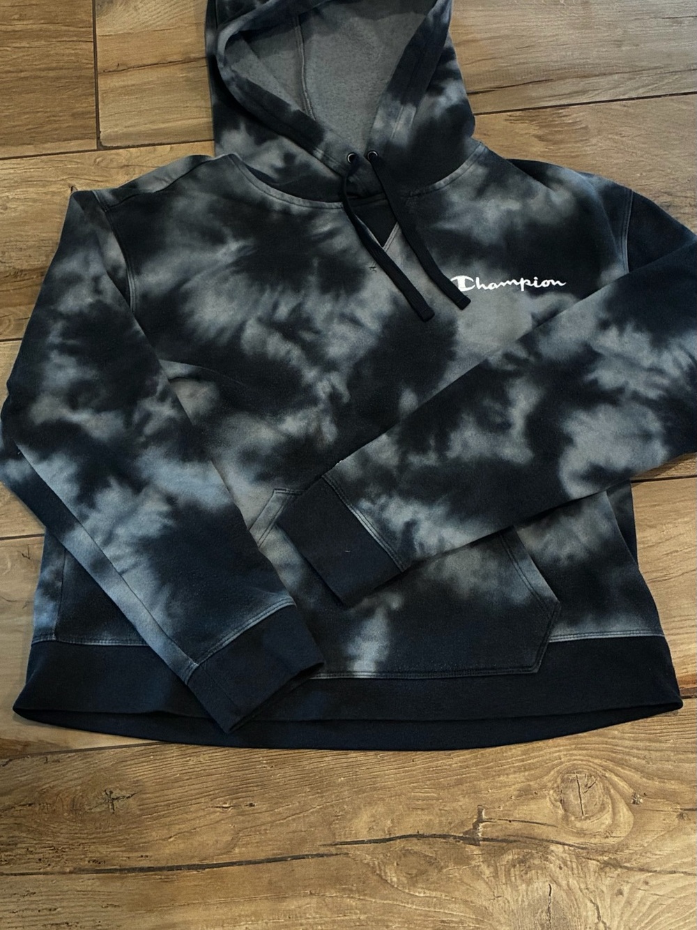 Champion Men's Black & Gray Tie-Dye Crewneck Hoodie size XL
